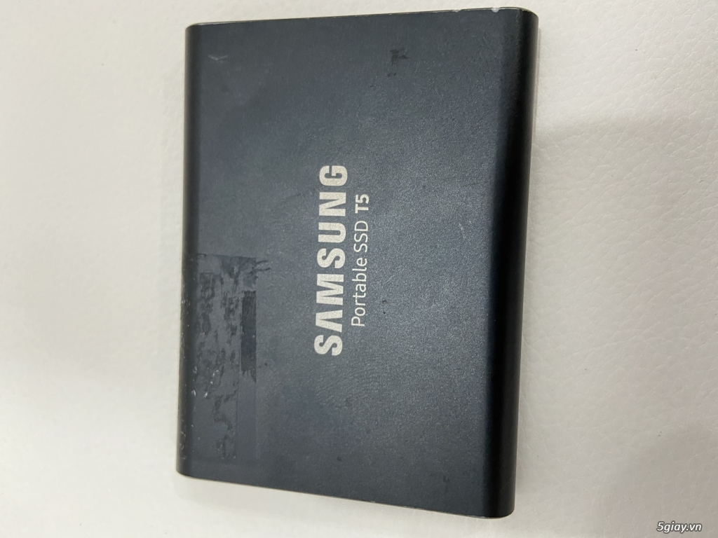 Samsung T5 1TB USB Type C 3.1 MU-PA1T0B/AM - 1