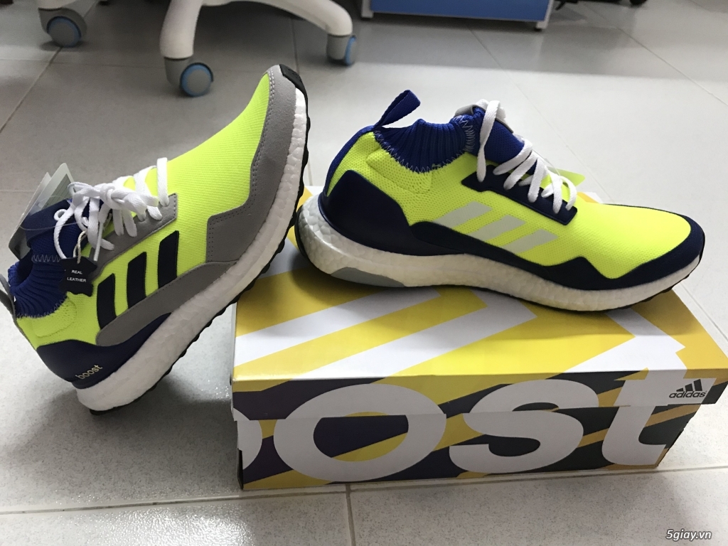 ADIDAS ULTRA BOOST MID - 3