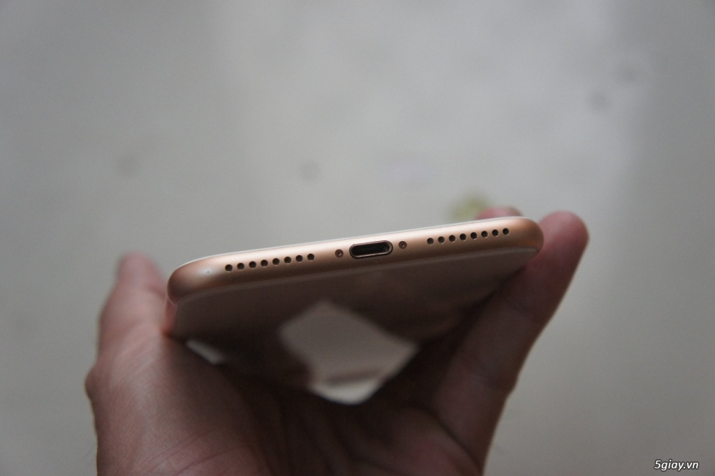 iphone 8 plus 64Gb,gold,qtế.hình thật