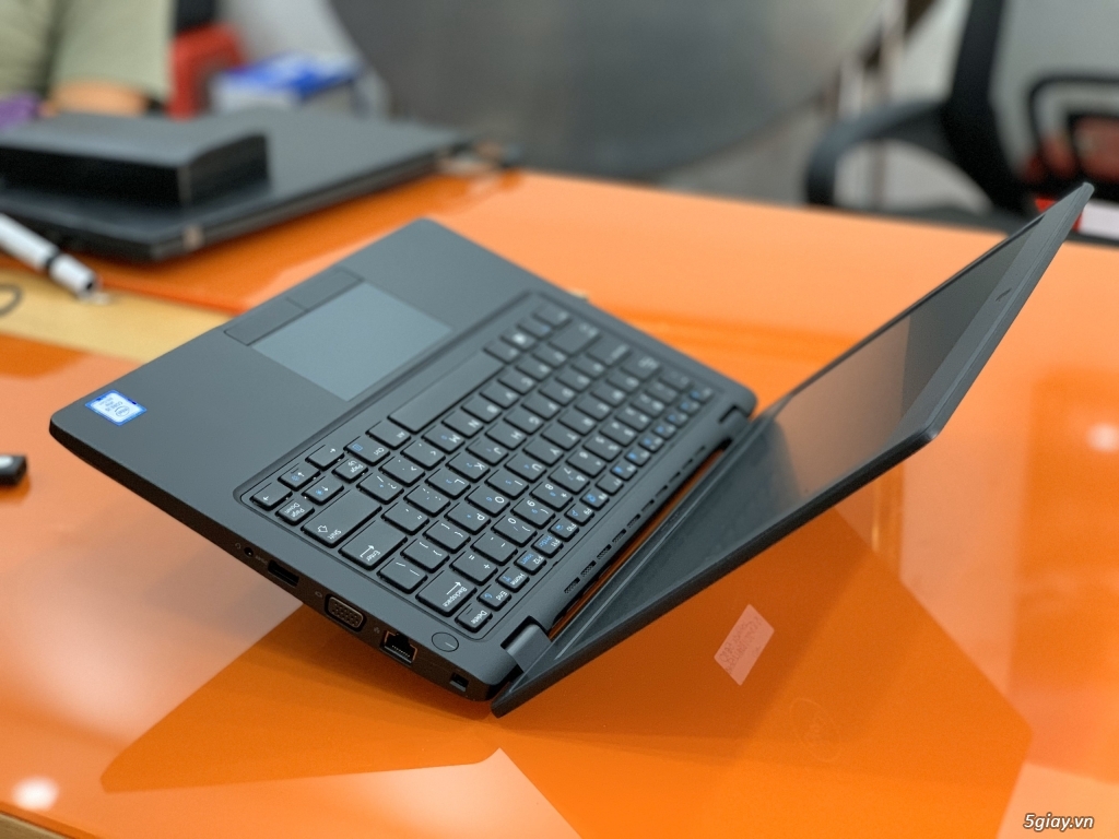 Laptop98: LIST HÀNG LAPTOP DELL LATITUDE Nhập USA 100%
