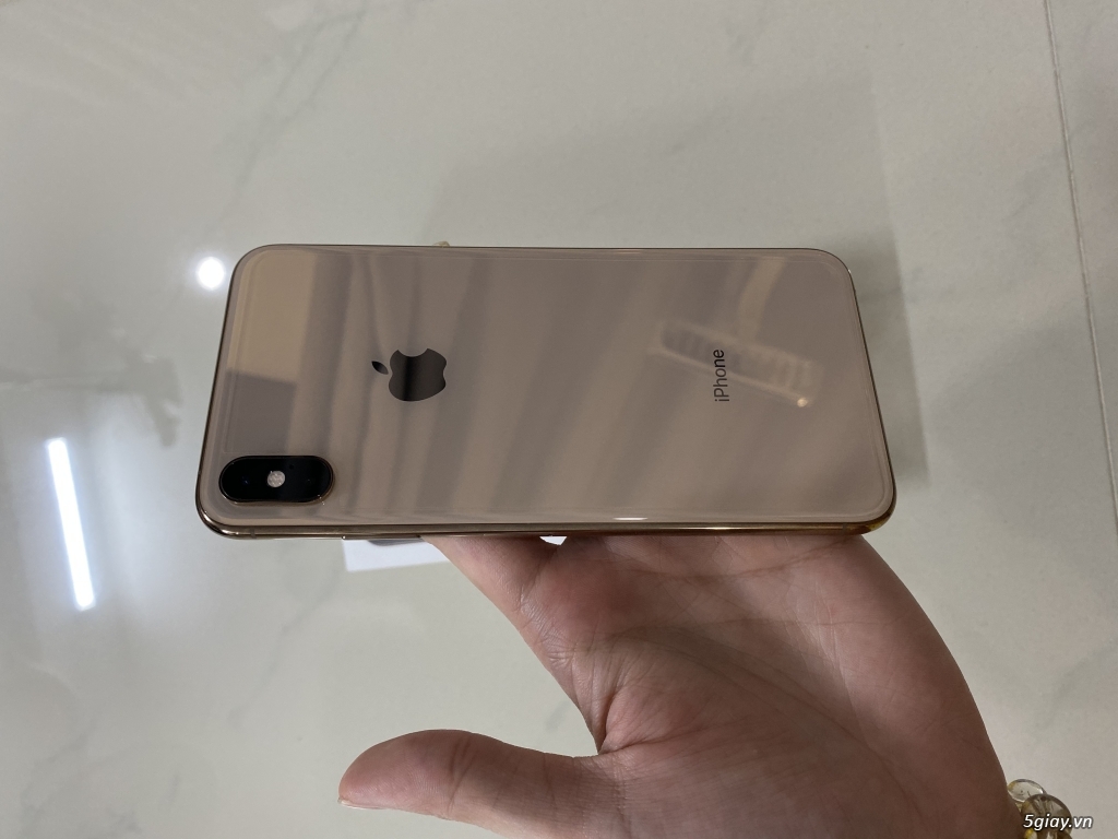 HCM Iphone Xs max 256 gold - LL