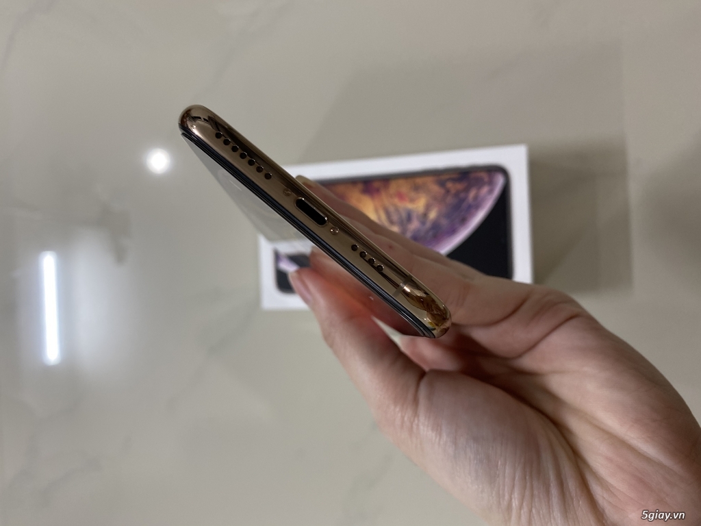 HCM Iphone Xs max 256 gold - LL - 1
