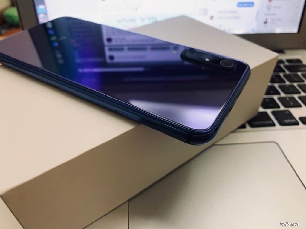 Xiaomi Mi 9 se fullbox bảo hành vàng tới 4/2020 - 3