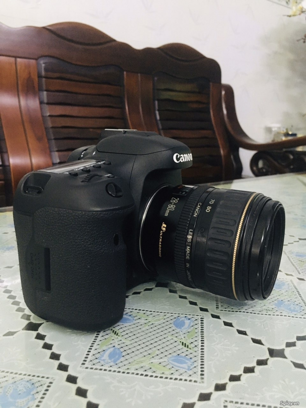Canon 7D mark II với Lens 28-80mm - 1