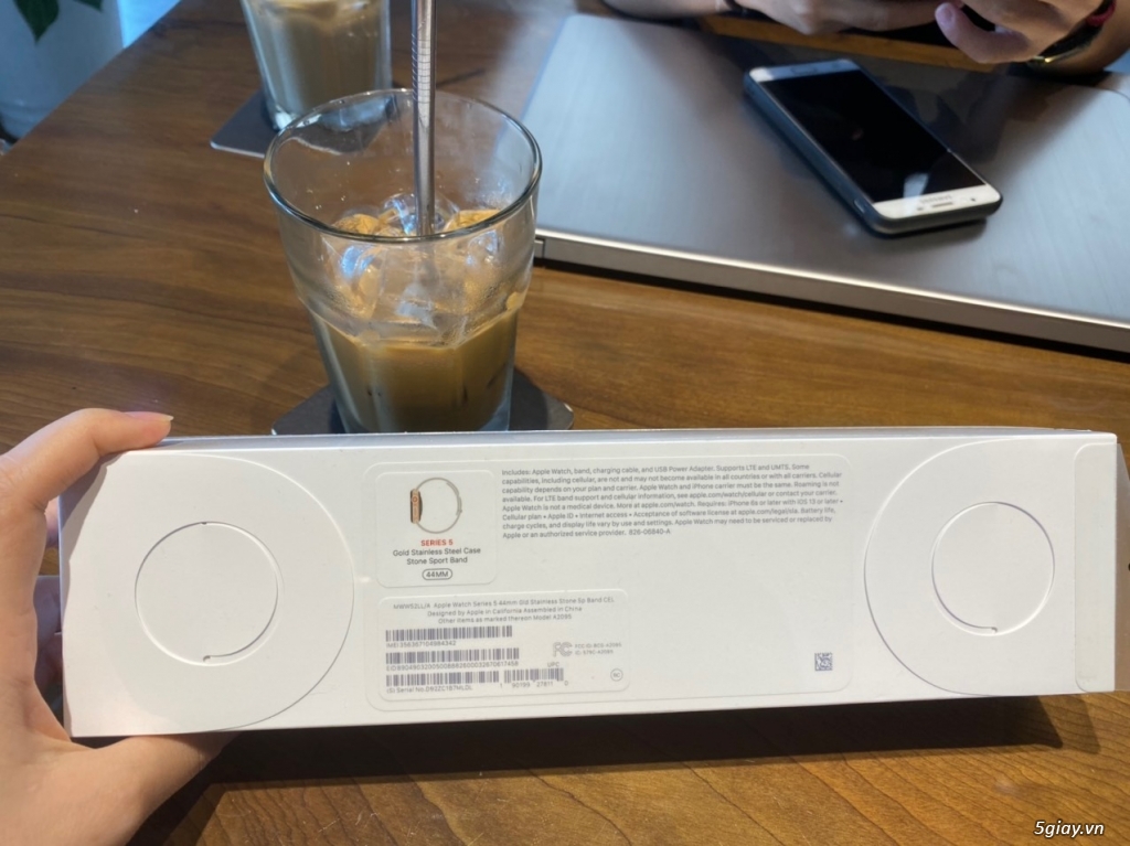 apple watch s5 release