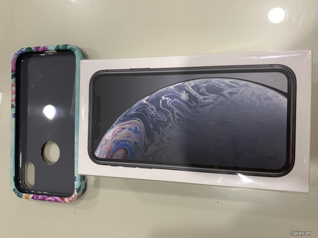 Bán iphone xr 128 nguyên seal chưa active