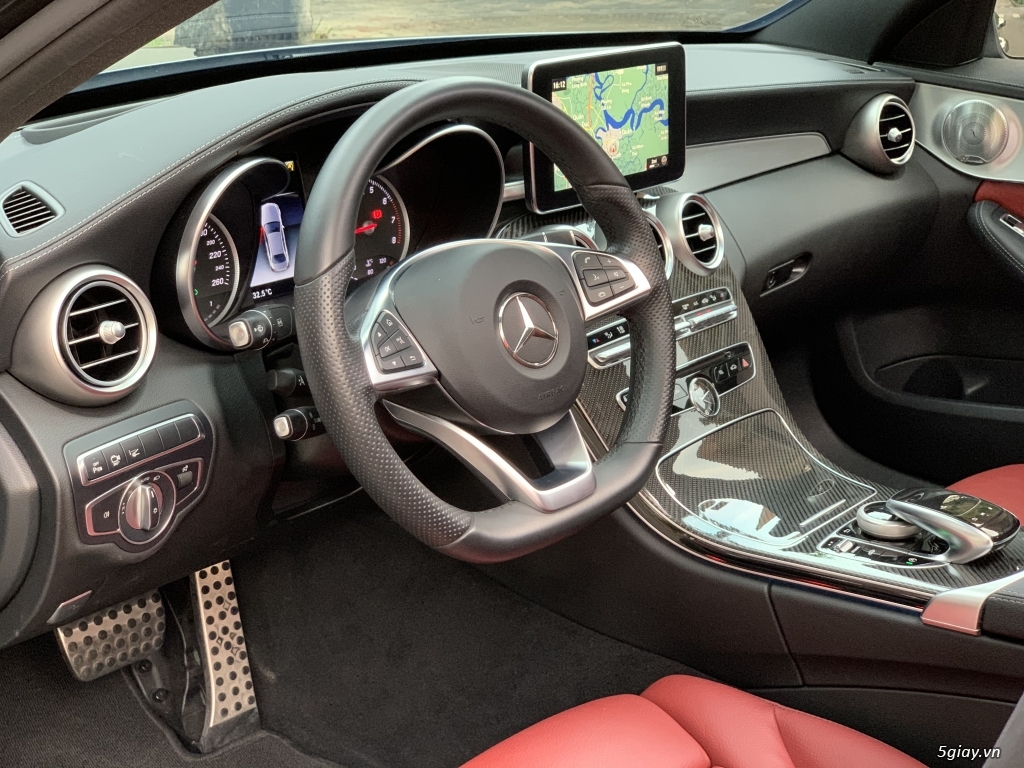 Mercedes C300 AMG model 2018  Bản full option - 1