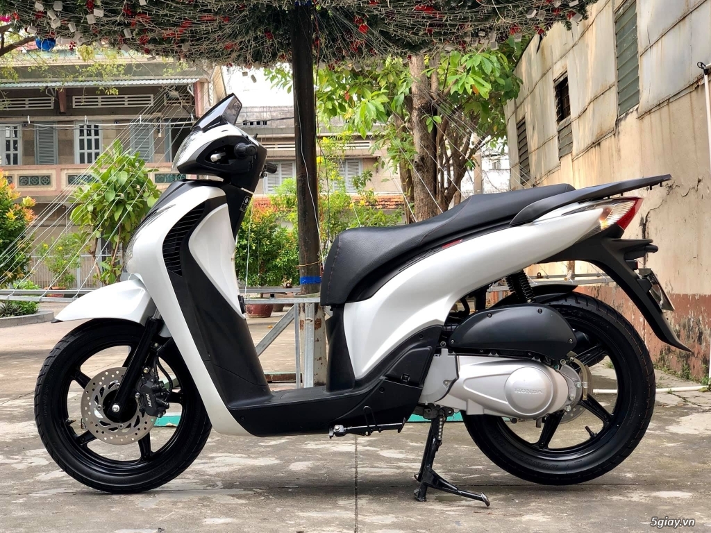 SH150 Nhập Ý, Trắng sporty zin SM 110 Date 2012 - 4