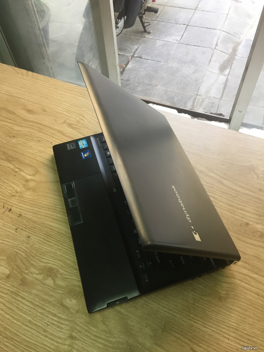 Siêu rẻ . Laptop Toshiba dynabook R732/F i5-3320M ram 4gb chiến game - 3