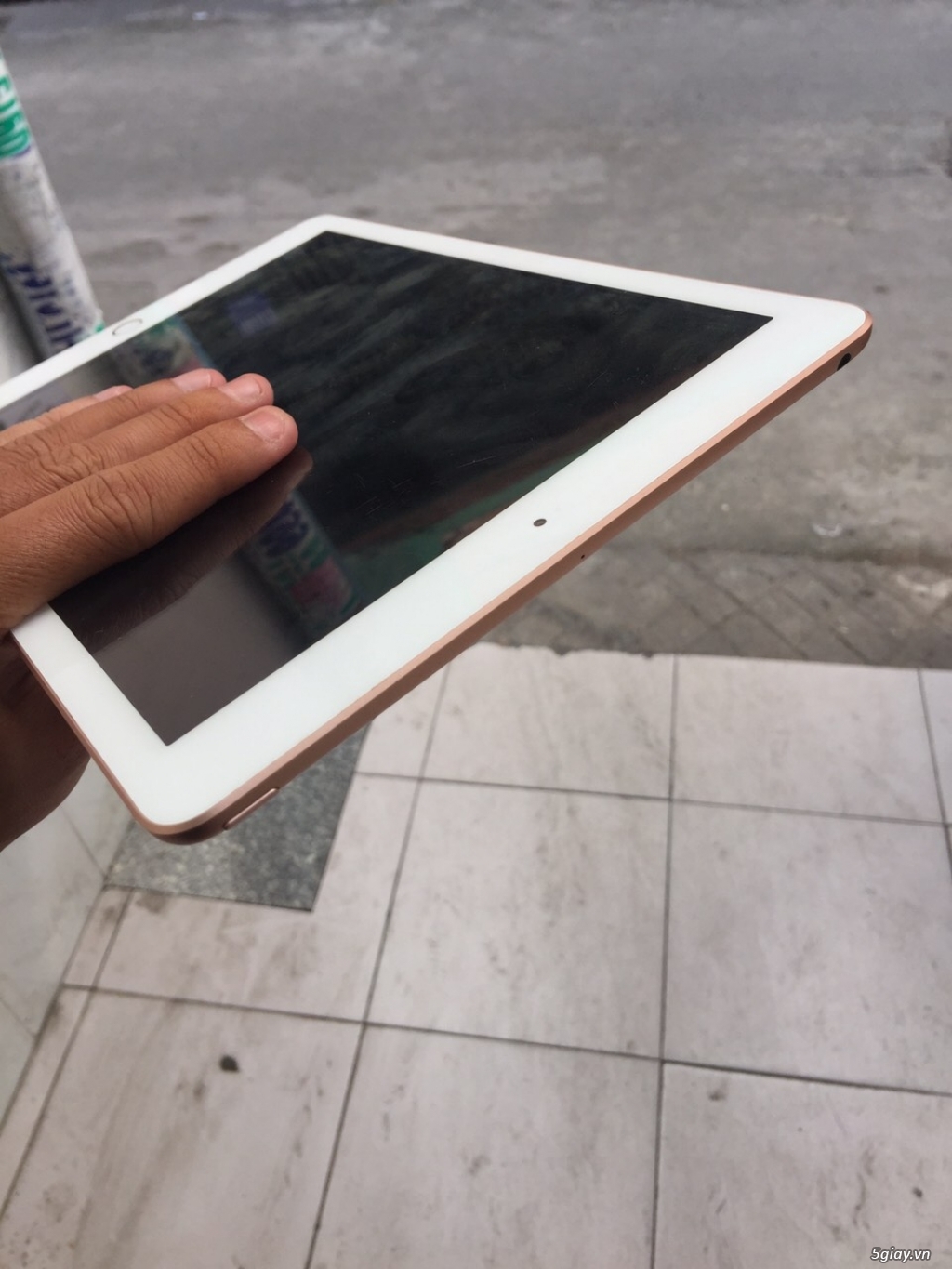 ipad gen 6 Gold 32gb wifi fullbox đẹp lung linh còn bh tgdđ T5/2020 - 3