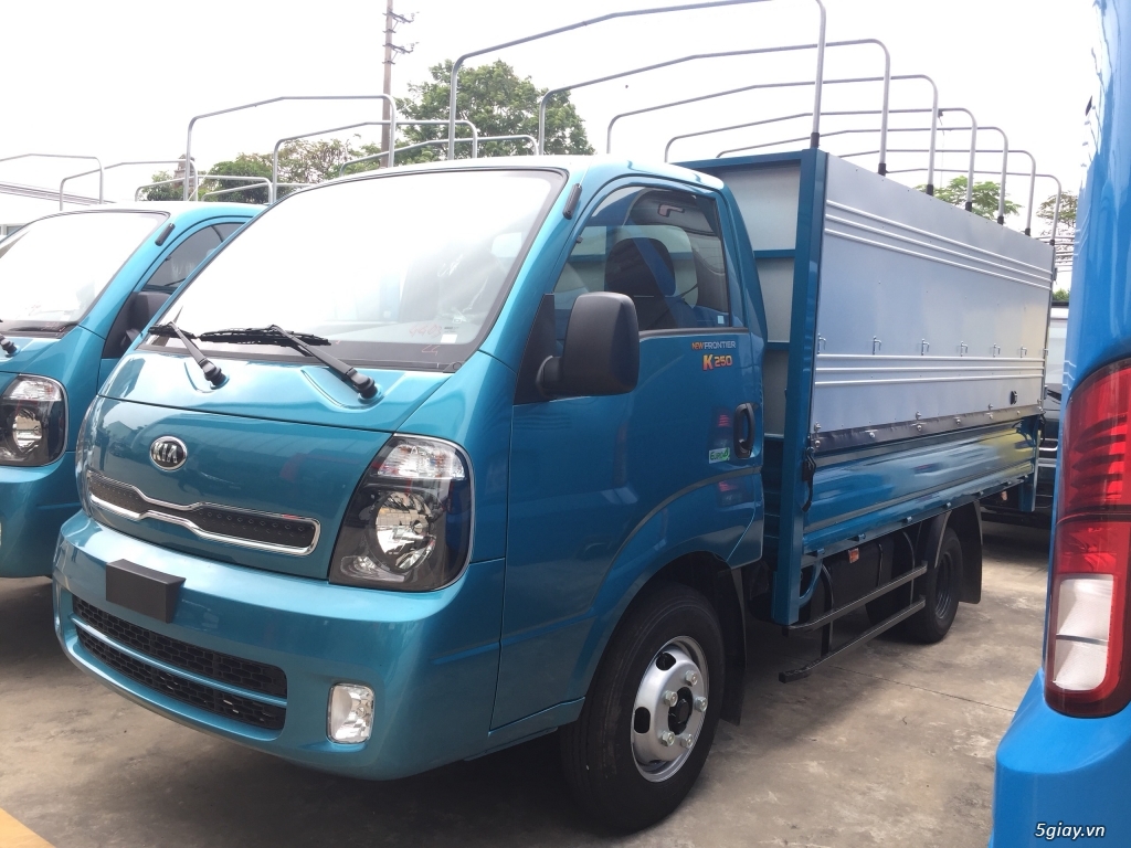 Bán xe tải Kia K250 Mui bạt 2,5 tấn New 2019 xanh lam - 3