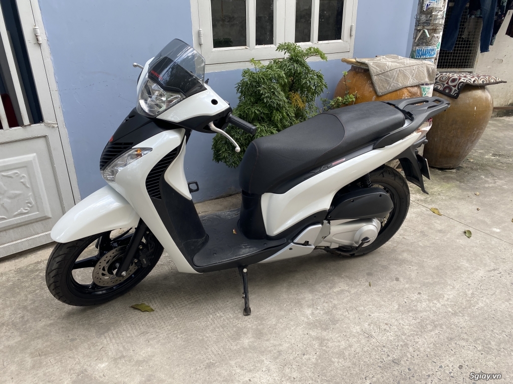 Bán Sh150i nhập ý đời 2012 trắng sport - 1