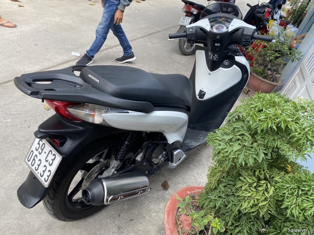 Bán Sh150i nhập ý đời 2012 trắng sport - 4
