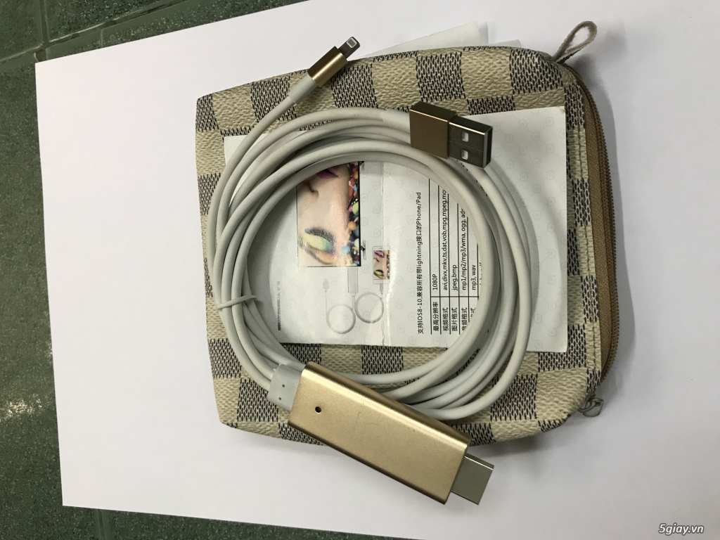 Thiết bị trình chiếu màn hình trực tiếp từ iphone WUW X28 cao cấp End: 23h00 ngày 02-11-2019 - 2