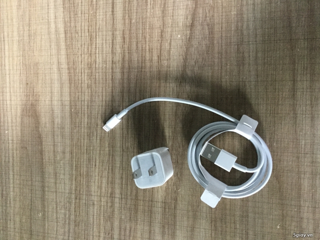 Sạc cáp zin bóc máy iphone 11