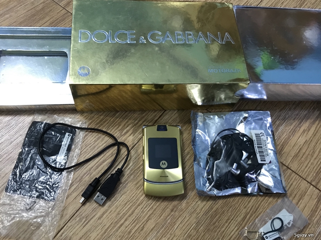 Bnib Nokia 515VW E75 V3i D&G 3tr - 1