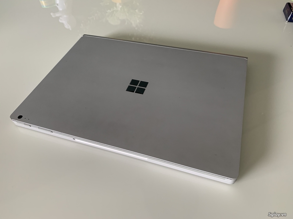 Surface Book 2 còn mới 97% - 5