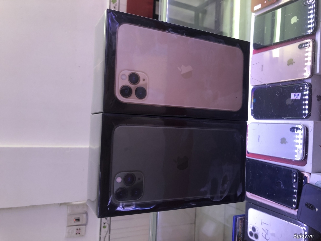11 pro max 256 giá 21 triệu