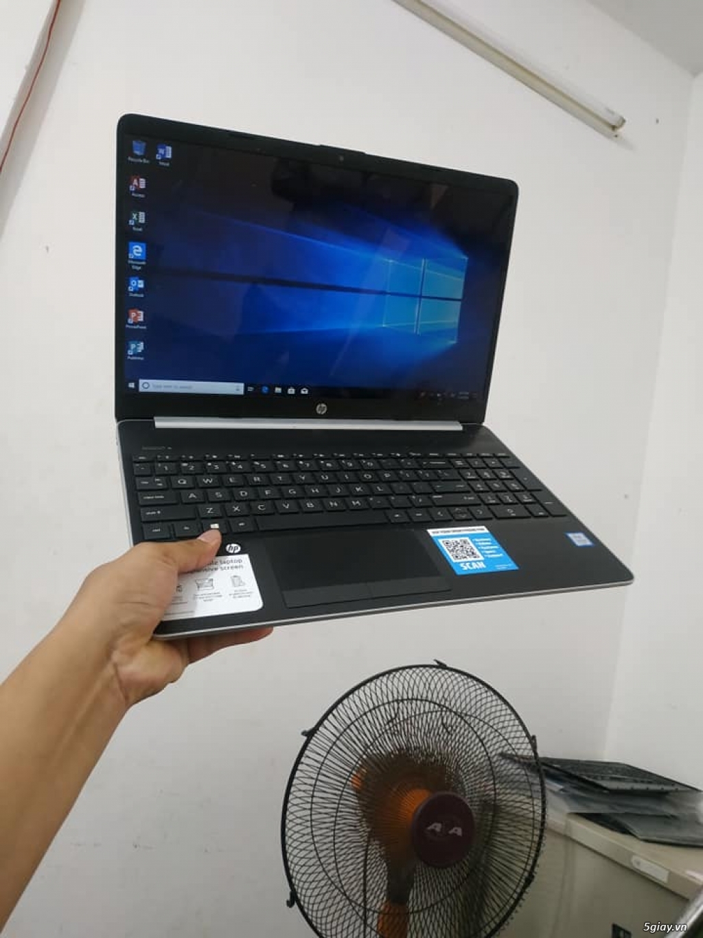 LaptopHp Pavilion 15 / Intel Core I8 / MH cảm ứng - 1