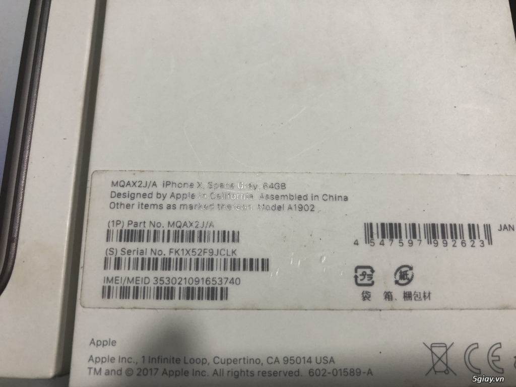 iPhone X 99 % full box