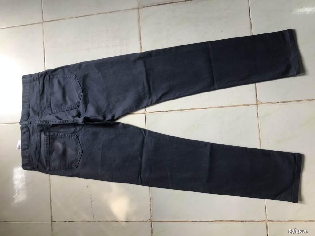 Quần jeans UNIQLO xám chì đẹp . End time 23h(7/12/2019) - 1