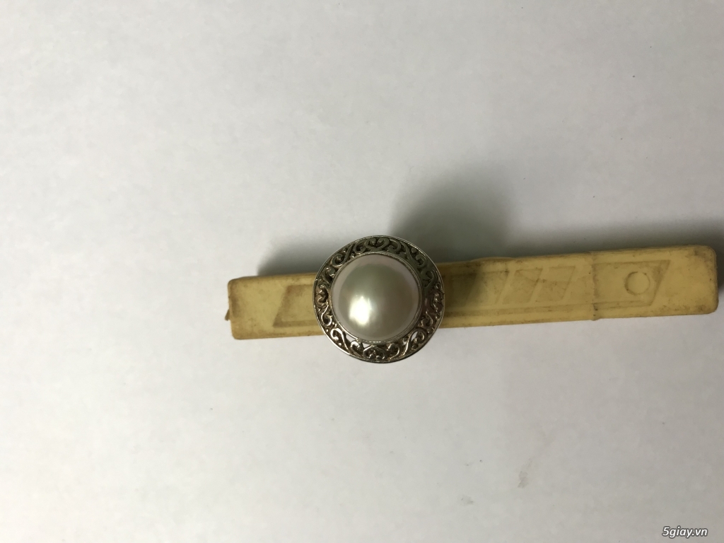 Nhẫn nữ bạc ngọc trai xưa ni tay 17mm End: 23h00 ngày 06-12-2019