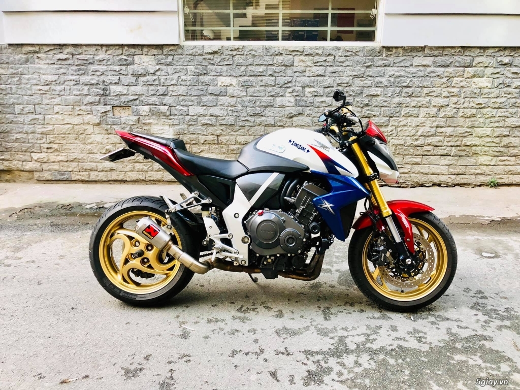 Honda CB1000r HRC - 4