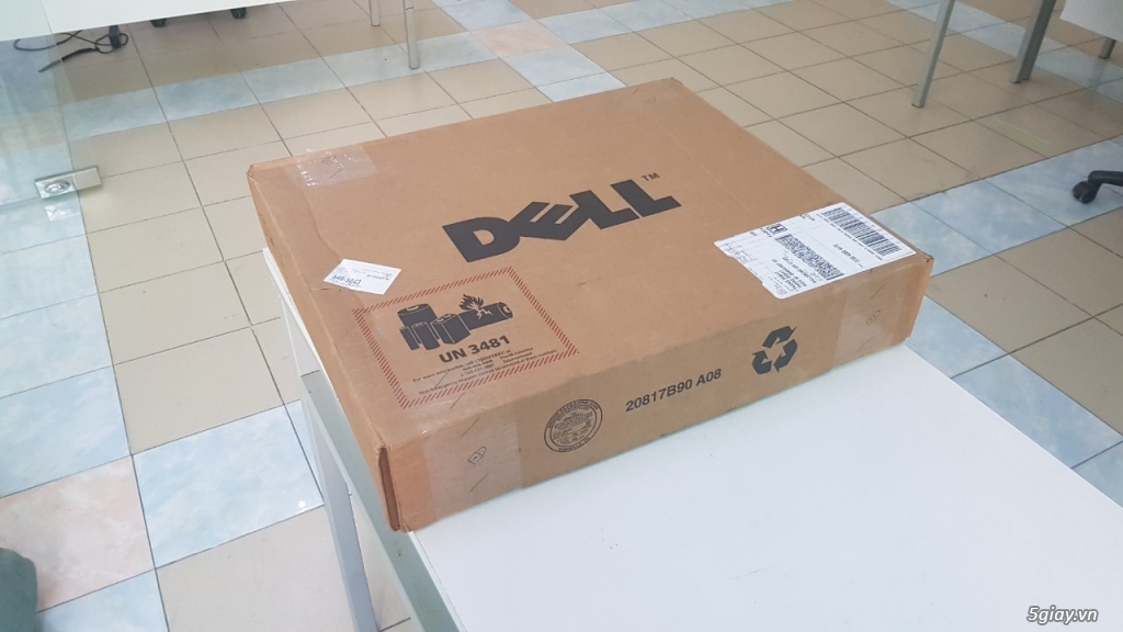 Dell M4800 Refurbished Grade A Date 2015 Like New - 1