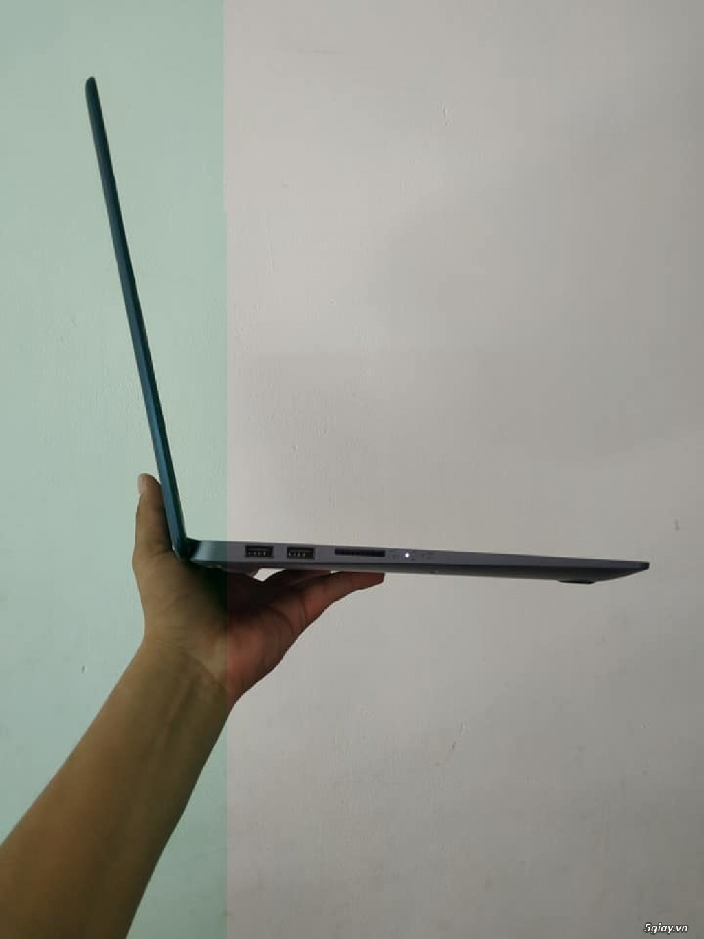 Laptop Asus VivoBook X510QA-F510QA / Xách tay USA / Siêu mỏng - 2