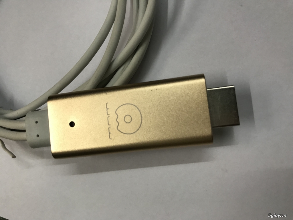 Thiết bị trình chiếu màn hình trực tiếp từ iphone WUW X28 cao cấp End: 23h00 ngày 10-12-2019 - 4