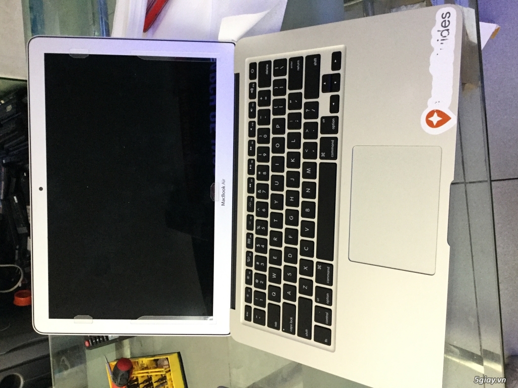 Macbook pro 15” 2015 và macbook air 13” 2015 core i7