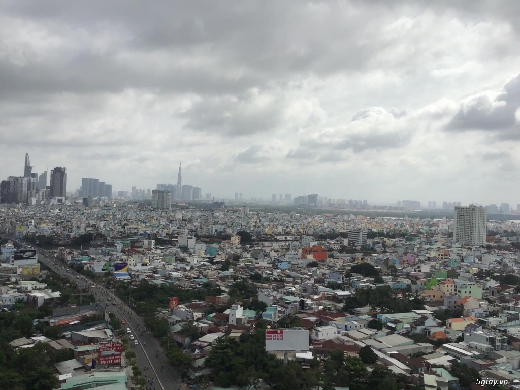 Kẹt tiền bán gấp Sunrise City View, Quận 7, LH: 0932.886.294