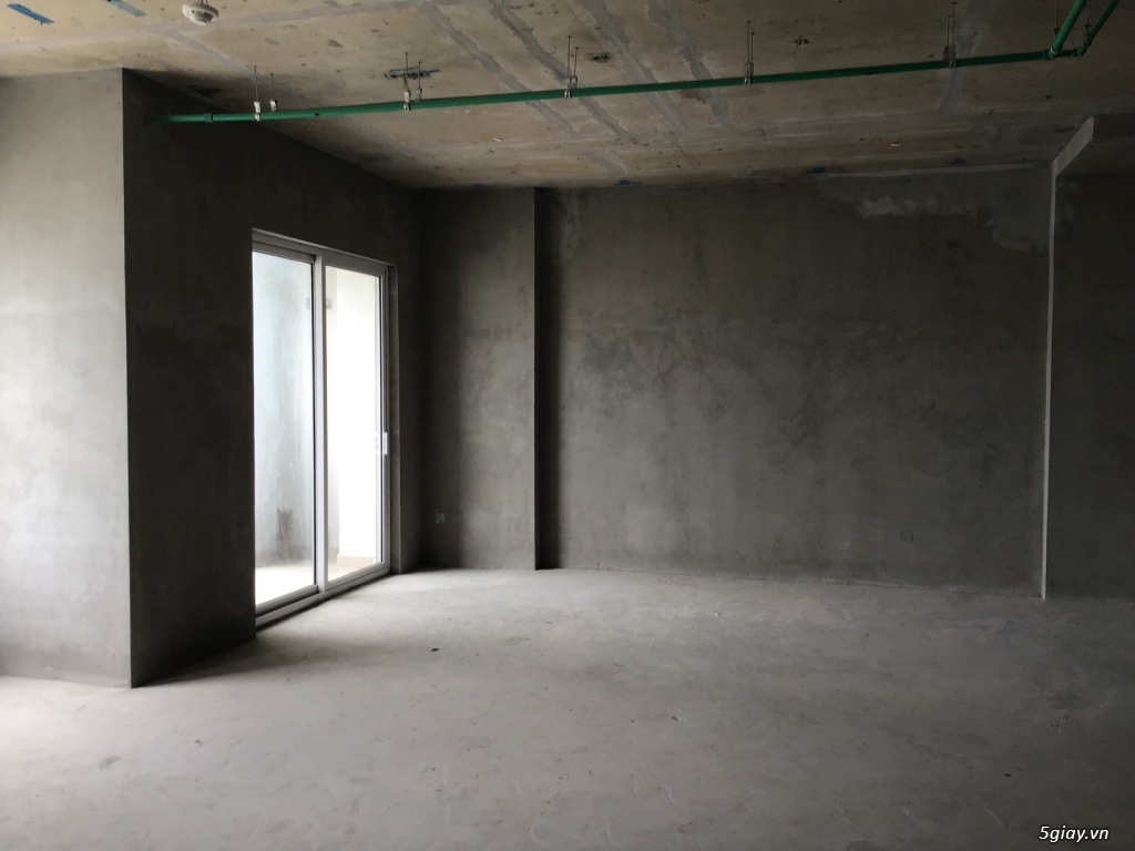 Kẹt tiền bán gấp Sunrise City View, Quận 7, LH: 0932.886.294 - 2