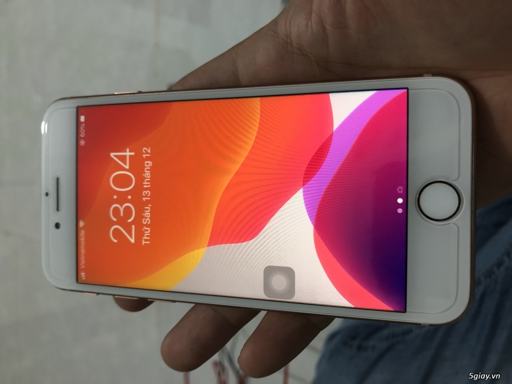 Bán IPhone 8 - 64gb