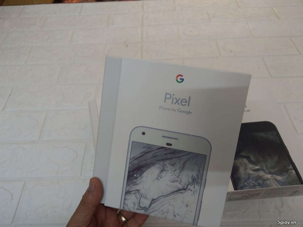 Điện thoại Pixel XL hàng cực hiếm full box gái bèo
