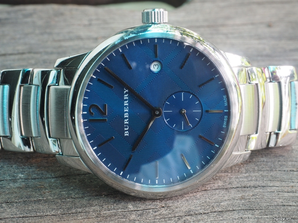 Burberry men Swiss made - 2