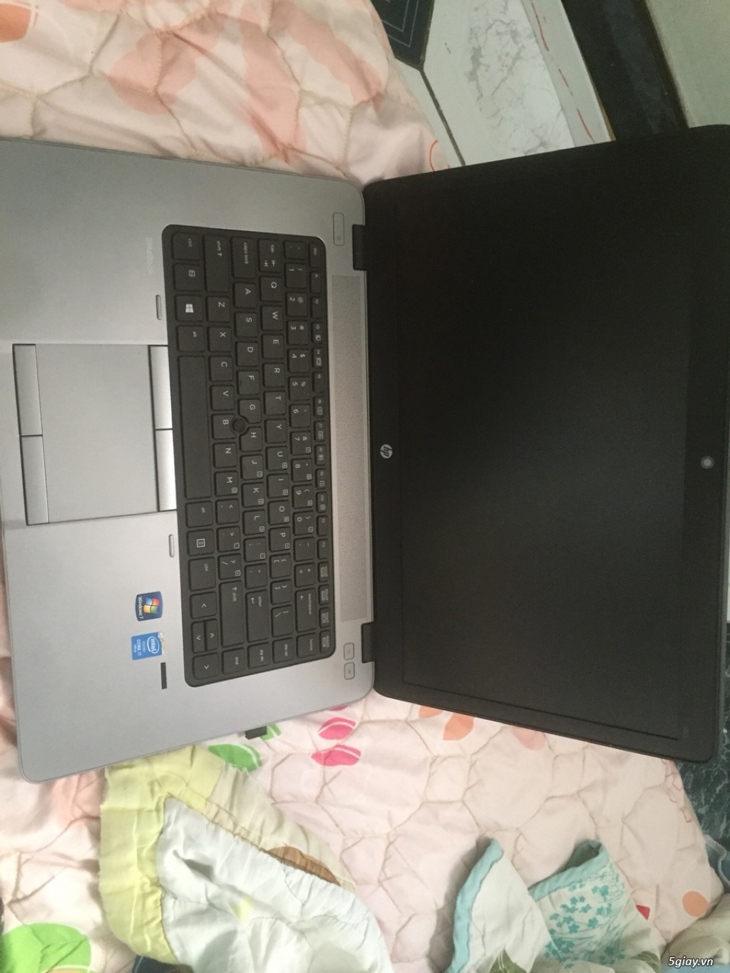 Cần bán : Laptop HP ELitebook 850 G1 - i7 - 1 SSD + 1 HDD + Ram 8G 99%