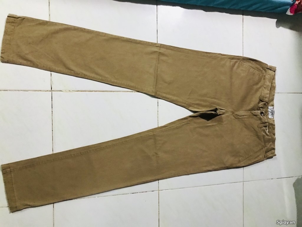 Quần Kaki Express bò đậm . End nhanh 23h(17/12/2019)