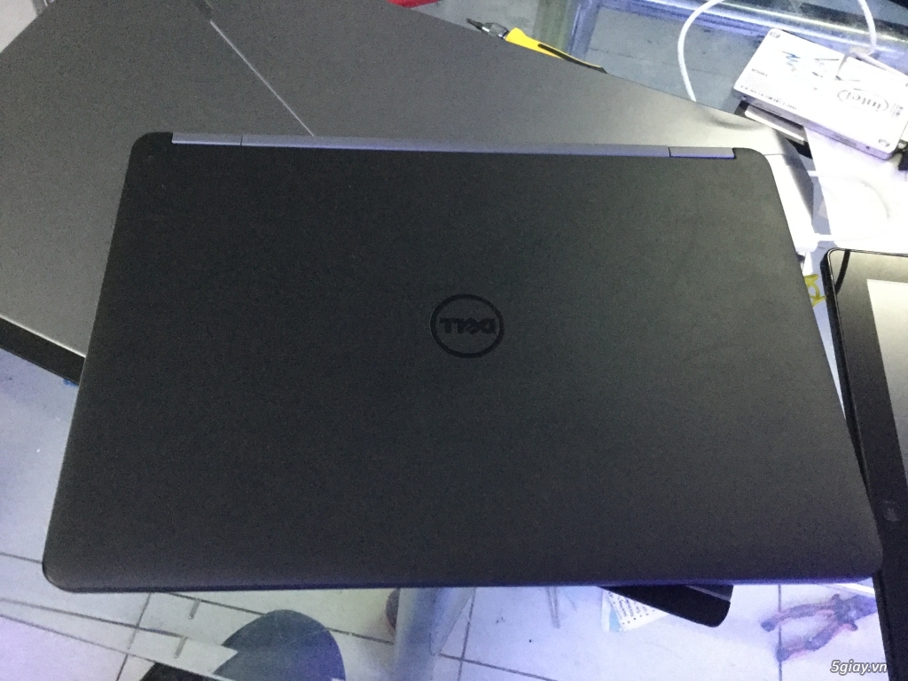Dell e7270 likenew i5 6300 - 2