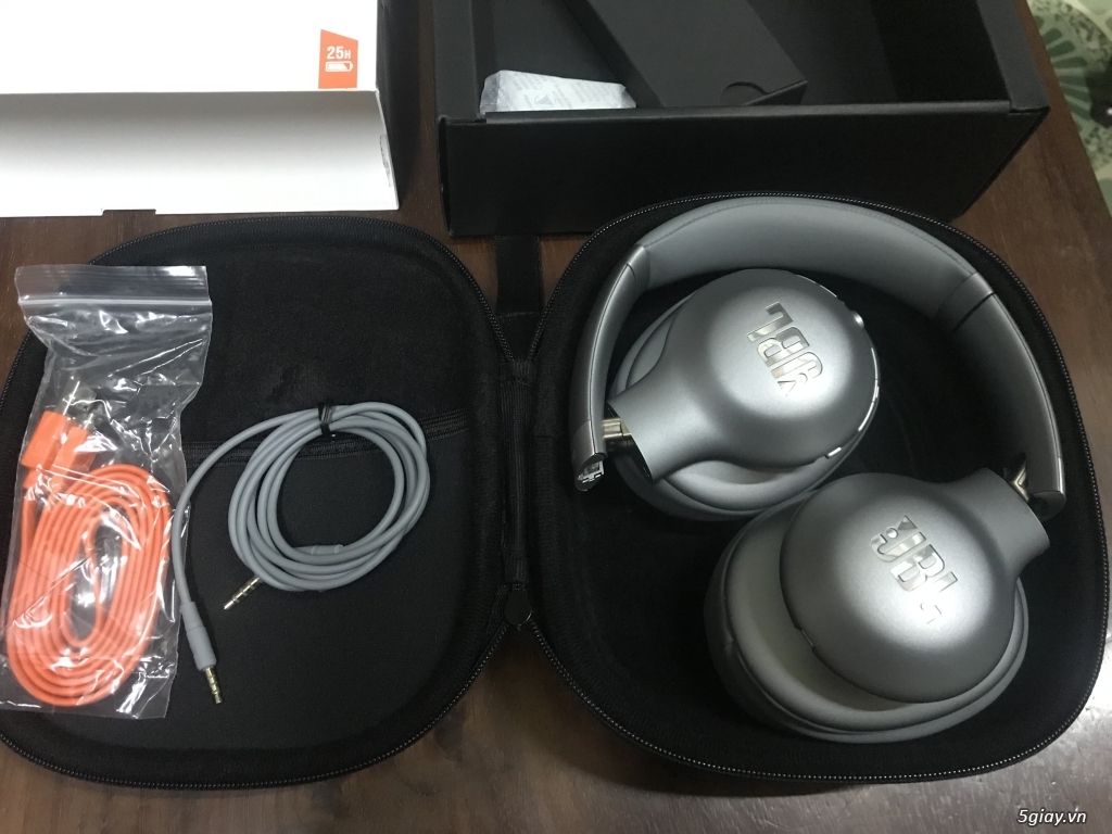 Tai nghe bluetooth jbl everest 710 ga kết thúc 22h00 ngày 16/12/2019 - 3
