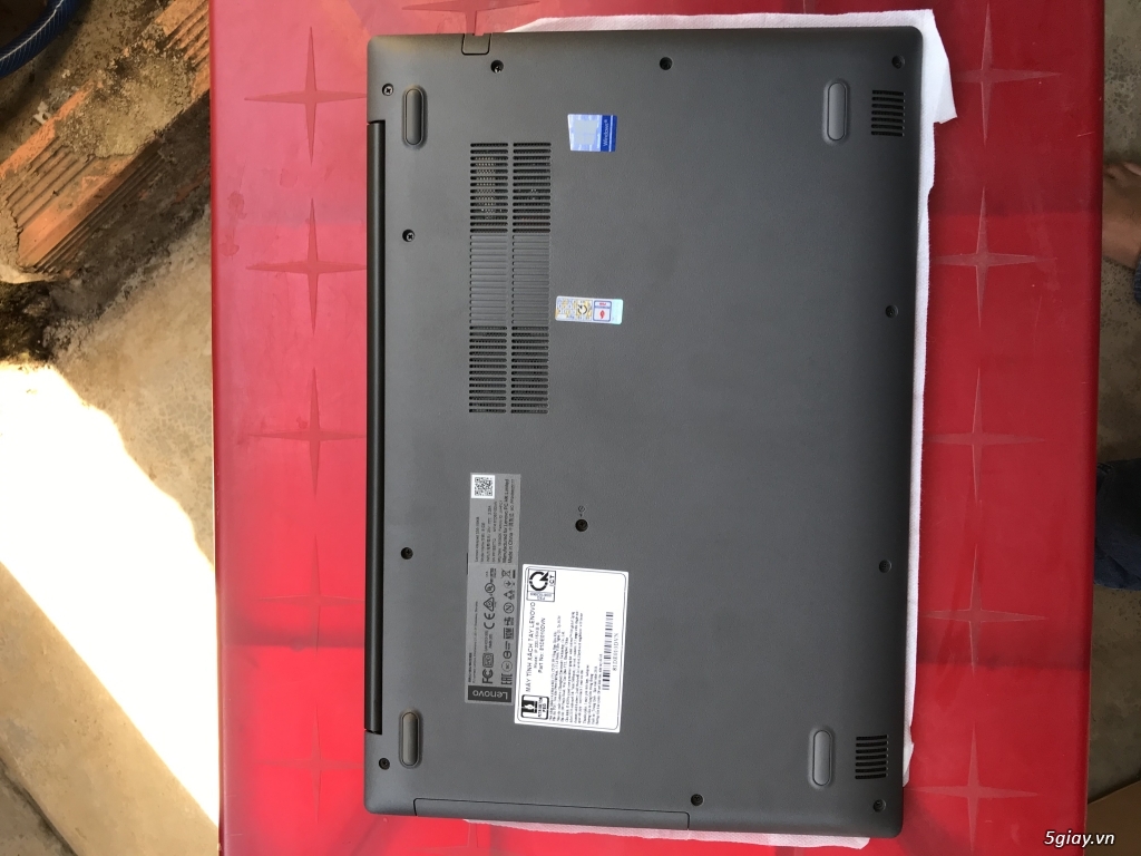 Bán laptop lenovo i5 , 8250u , bảo hành dài , ít xài , leng keng - 2