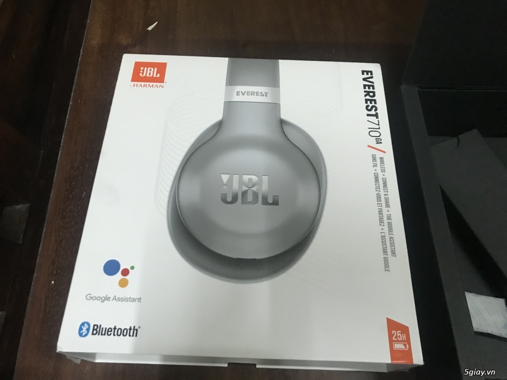 Tai nghe bluetooth jbl everest 710 ga kết thúc 22h00 ngày 16/12/2019 - 2