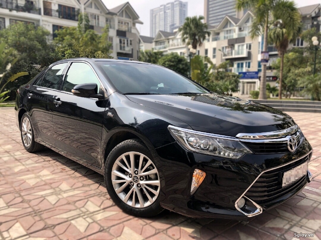 Bán Toyota Camry 2.5Q sản xuất 2018 Đẹp Nhất Việt Nam - 2
