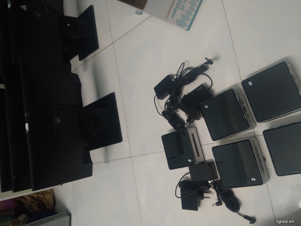Bán 5 bộ máy tính NUC Intel NUC5i3RYH - 1