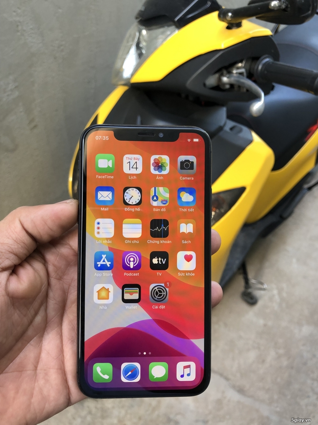 Kẹt tiền cần bán cây iPhone X 64GB Quốc tế ko face ID giá rẽ