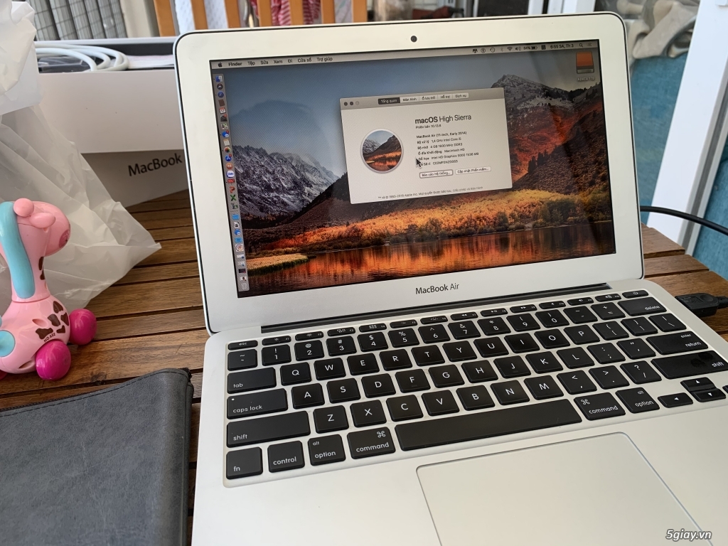 Macbook air 11 2014 giữ kĩ fullbox