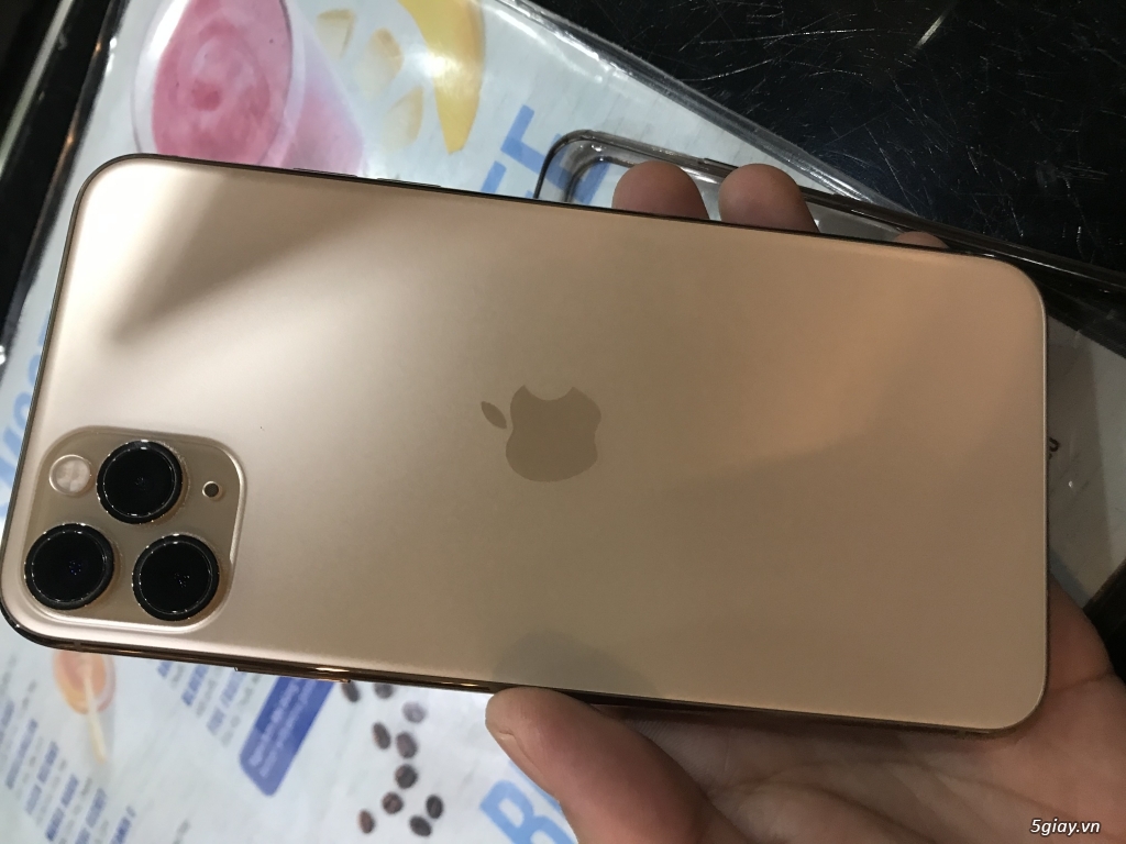 Cần bán Iphone Pro max Gold ZA 64g Full Box như mới - 1