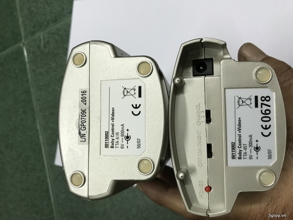 Thiết bị trông em bé không dây màn hình LCD hàng USA End: 23h00 ngày 23-12-2019 - 2