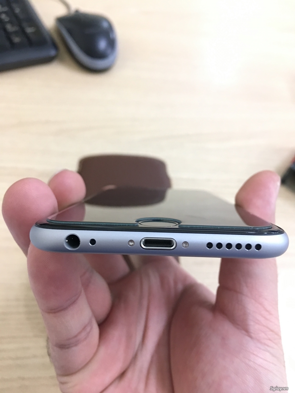 Bà Rịa-Iphone 6s 32g grey FPT BHCH 10 tháng