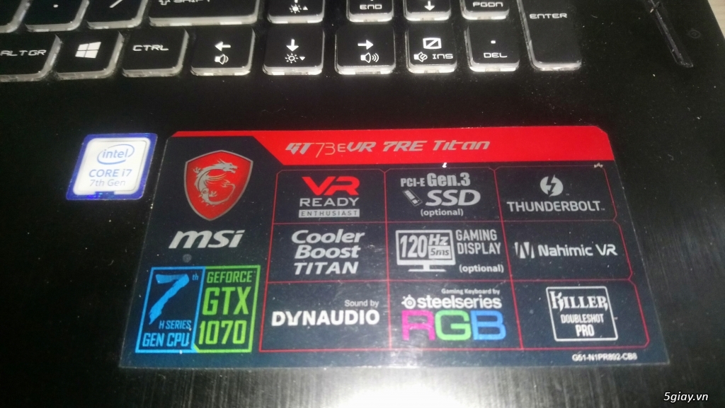 MSI GT73VR 7RE Titan i7 7820HK 32GB, GTX 1070, SSD 256 + SSD 1T - 4